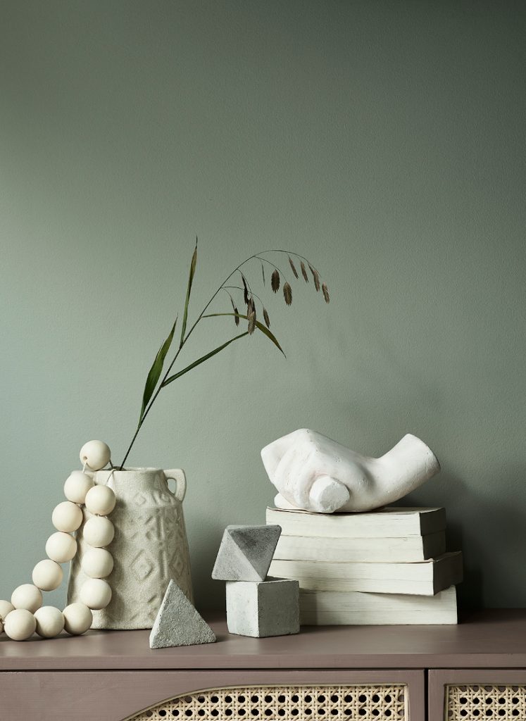 Dulux Heritage- Stone Green - Paint