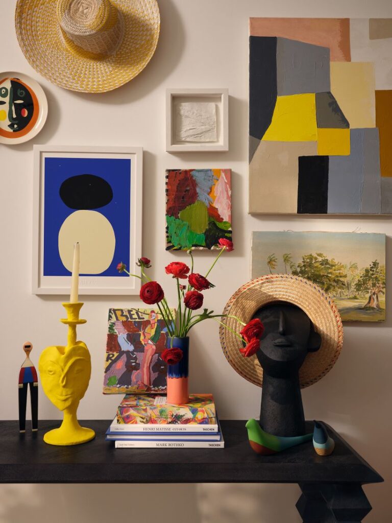 House Beautiful Art Story