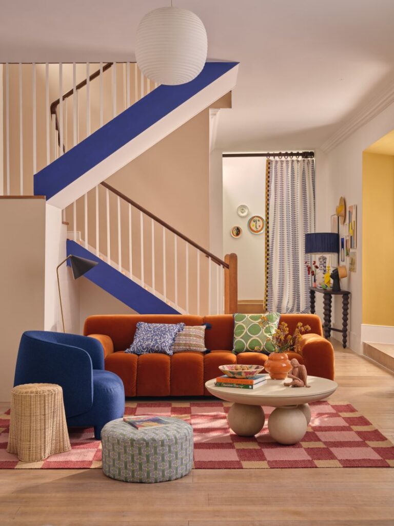 House Beautiful Art Story